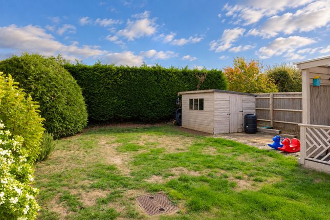 8 Sandhill Road, Kidlington photo 4