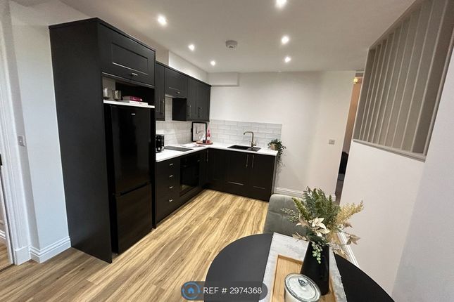 Studio  A High St, Rushden photo 4