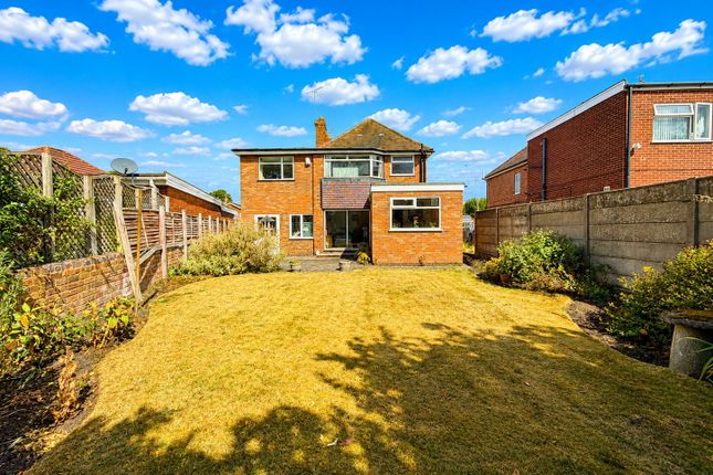 14, Dudley Road, Kingswinford photo 2