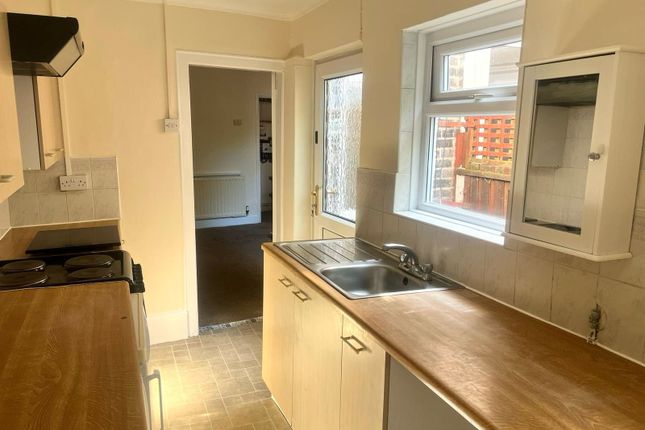 140, Branston Road, Staffordshire photo 4