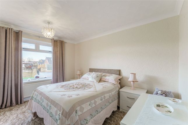 3, Crawley Avenue, Pontefract photo 4