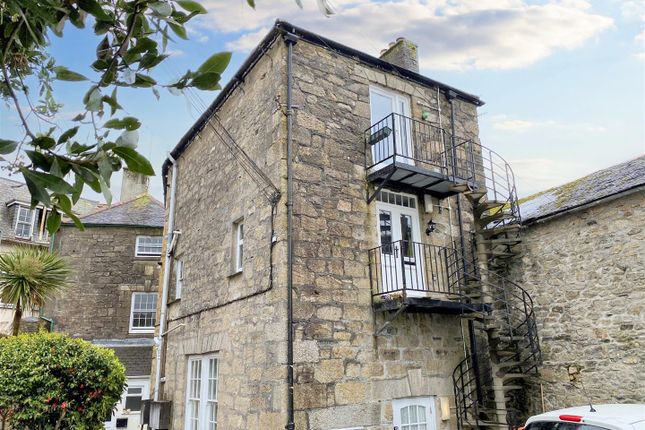 Thumbnail Flat for sale in Saracen Place, Penryn