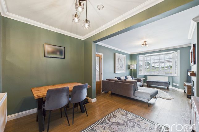 1 Viewfield Drive, Garrowhill, City of Glasgow photo 4