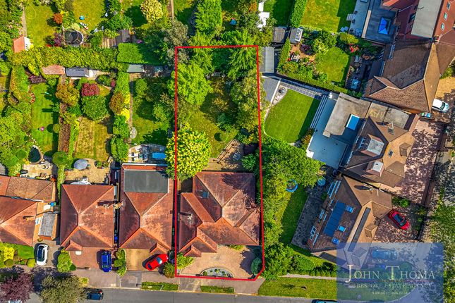 1, Chigwell Park Drive, Chigwell photo 2