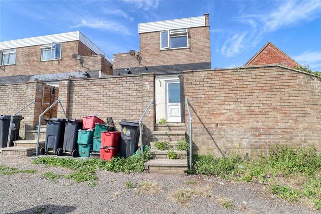 4, Dale Court, Harwich photo 4