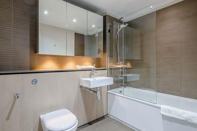 Apartment, 609, Merchant Square East, London photo 2