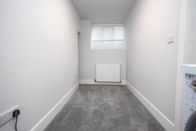 Flat to rent in Verulam Place, Bournemouth