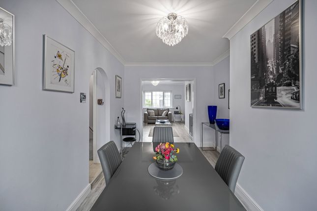 41, Parkfields Road, Bridgend photo 5