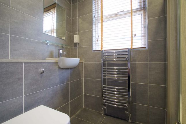 10, Brudenell Mount, Leeds photo 4