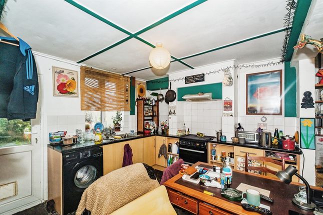 Terraced house for sale in Clarendon Road, Hove