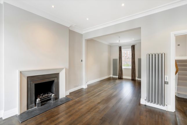 27, Sydney Street, London photo 3