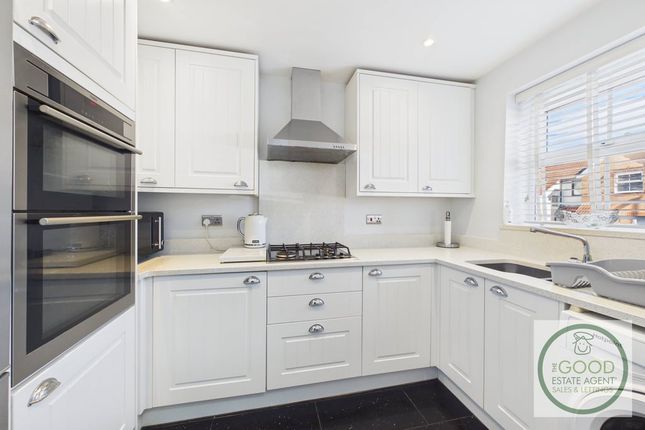 22, Halesworth Drive, Sunderland photo 5
