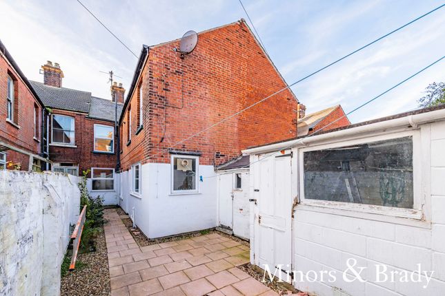 End terrace house for sale in Palgrave Road, Great Yarmouth