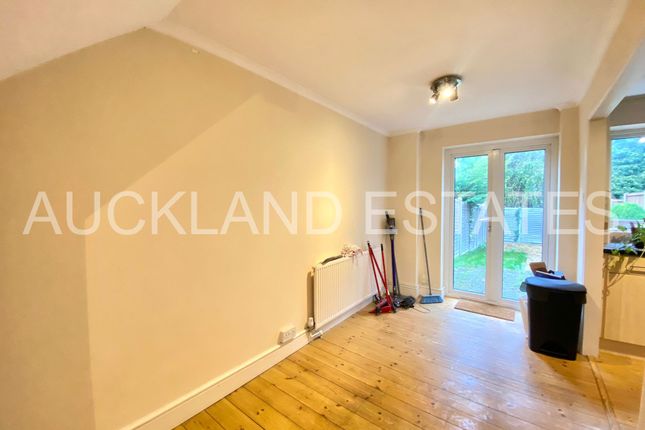 7, Welham Manor, Hatfield photo 2