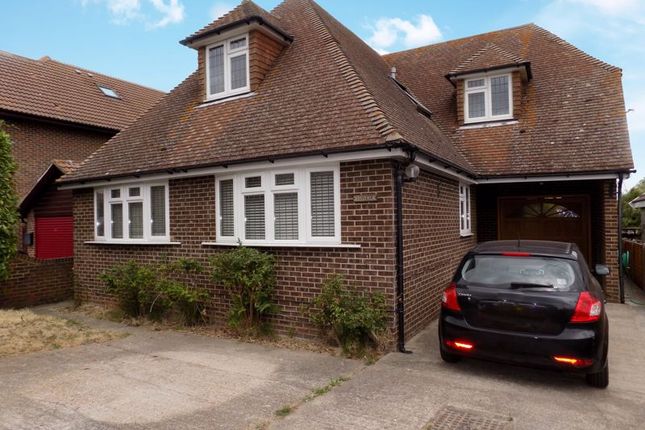 Detached house to rent in Scarborough Drive, Minster On Sea, Sheerness