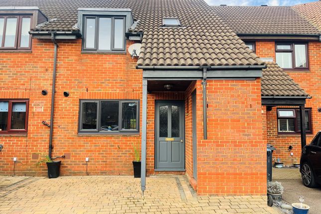 Thumbnail Town house to rent in Glenwood, Welwyn Garden City