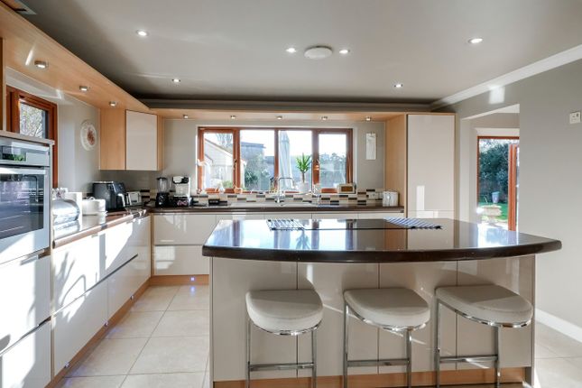 2, Longstaff Way, Huntingdon photo 3
