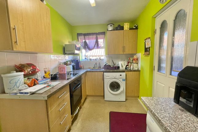 12, Station Road, Bourne photo 3