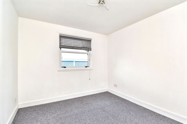 40 Backbrae Street, Glasgow photo 4