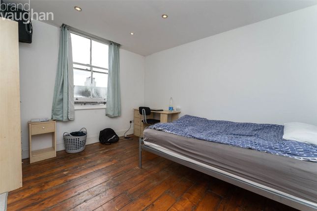 Terraced house to rent in Upper Lewes Road, Brighton, East Sussex