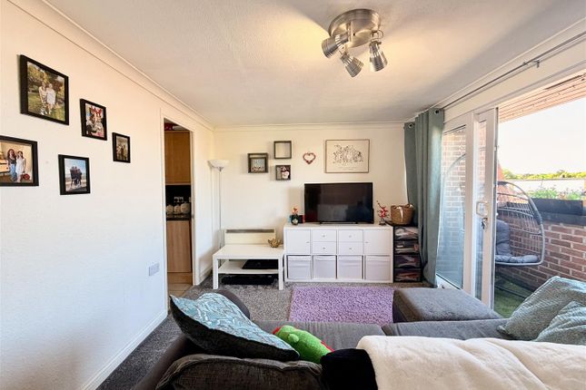 Flat 23, Knightthorpe Court, Burns Road, Loughborough photo 4