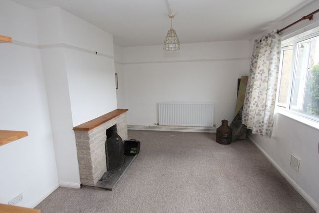 59 Fitzhamon Avenue, Llantwit Major photo 3