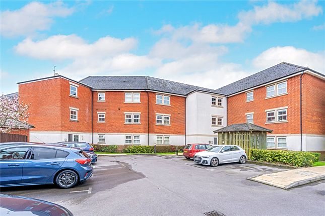 Thumbnail Flat for sale in Rossby, Shinfield, Reading, Berkshire