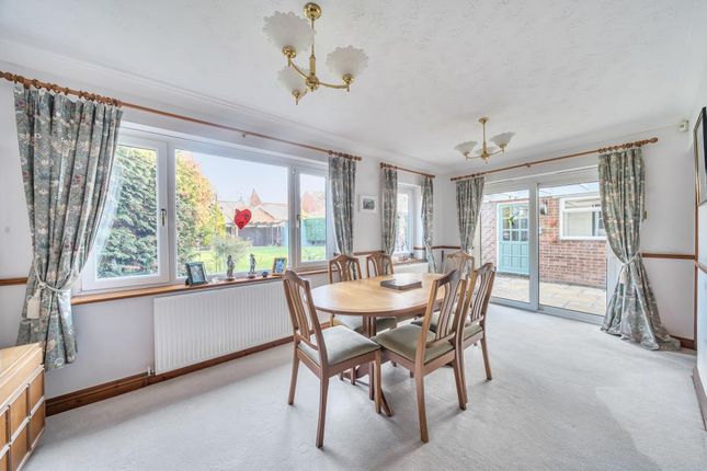 73 COTMORE GARDENS, Cotmore Gardens, Thame, Thame photo 2