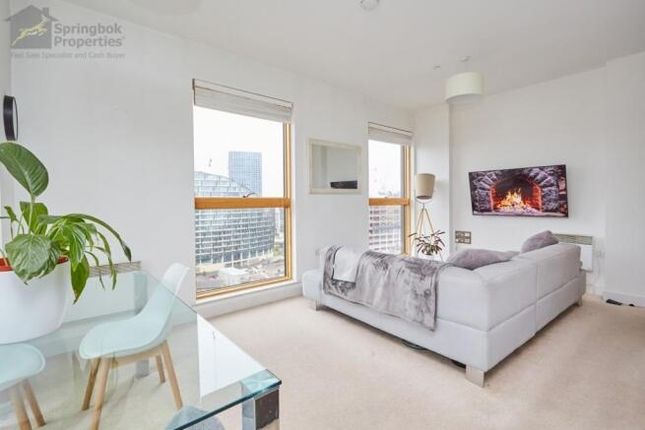 Apartment 1801, 9, New Century Park, Manchester photo 4
