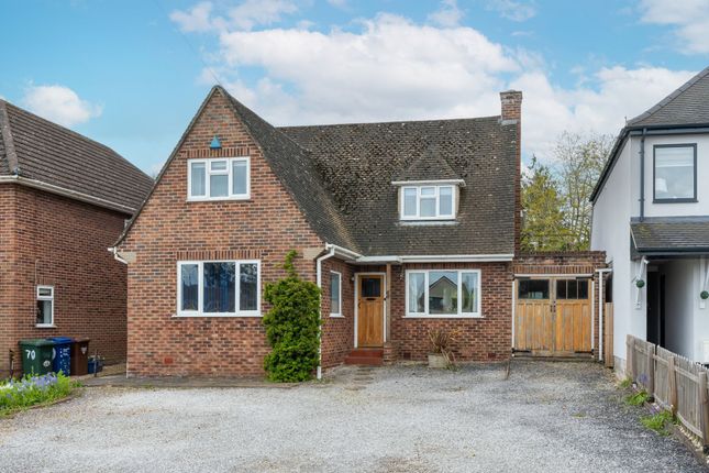 Thumbnail Detached house for sale in Bicester Road, Kidlington