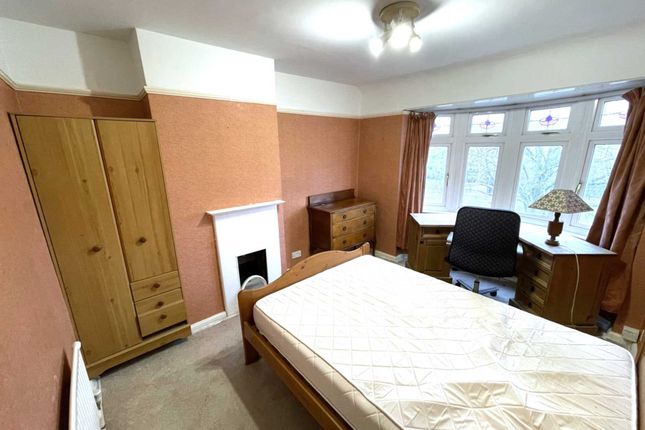 Room to rent in Oxford Road, Reading