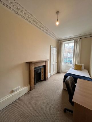 MD, 59, Montrose Terrace, Edinburgh photo 5