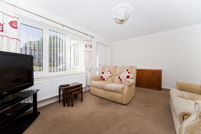 Mildenhall Close, Hartlepool photo 3