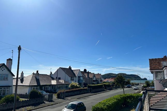 80, Abbey Road, Colwyn Bay photo 2