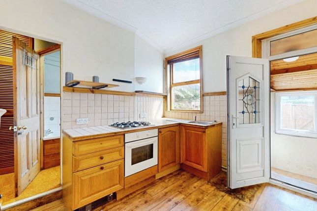 99, Albion Street, Otley photo 3