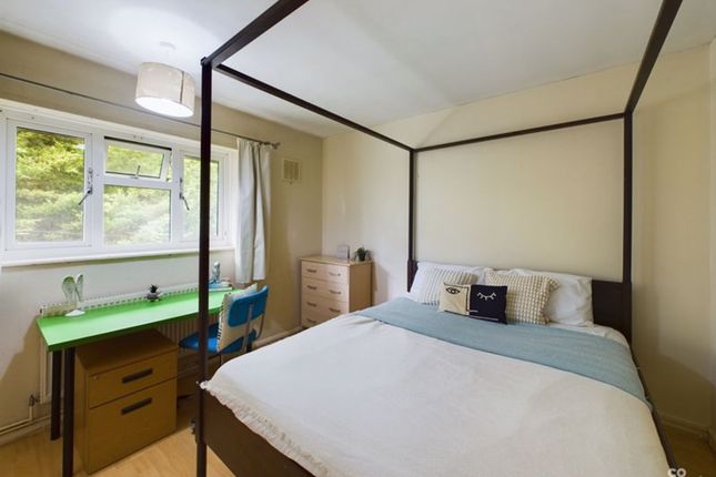 12 Southmount, Brighton photo 4