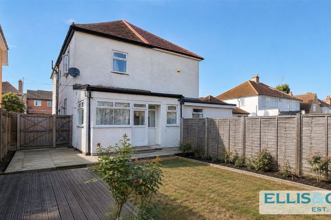8, Rugby Avenue, Wembley photo 4