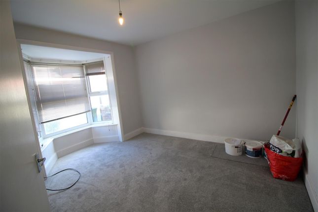 108, Milton Road, Southampton photo 5