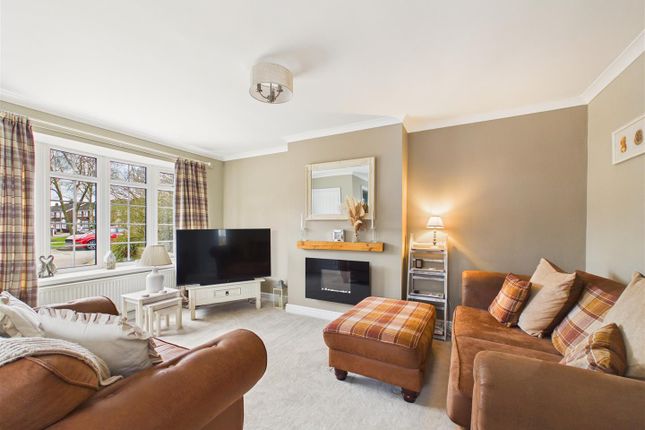 22, Cedar Wood, Gilberdyke photo 2