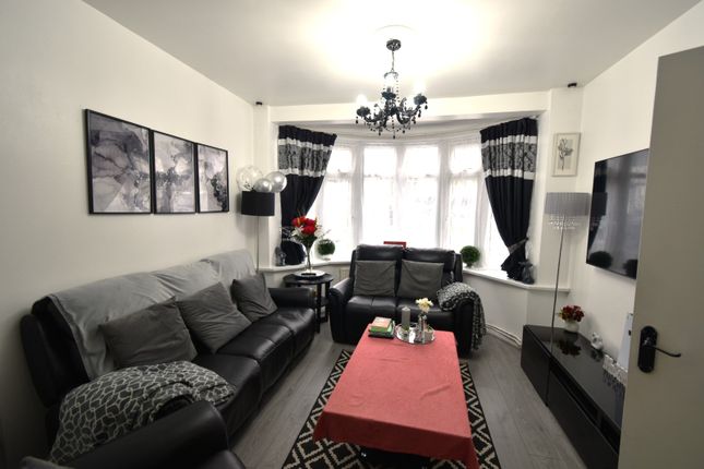 Thumbnail Terraced house for sale in Horsenden Crescent, Greenford