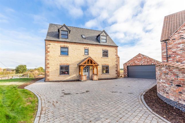 Thumbnail Detached house for sale in Oakfield Road, Skellingthorpe, Lincoln