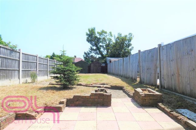 14, Stormount Drive, Hayes photo 4