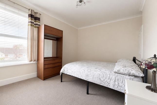 5, Bevis Road, Gosport photo 3