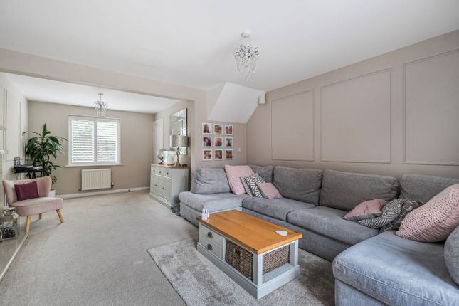 61, Grazeley Road, Reading photo 2
