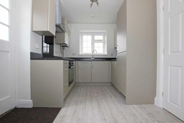 68B, Mill Hill, Newmarket photo 2