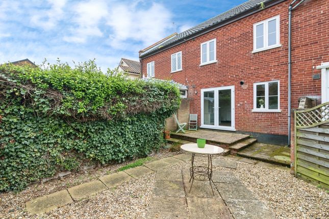 Terraced house for sale in Quaves Lane, Bungay