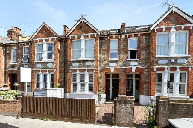 64, Oaklands Grove, London photo 2