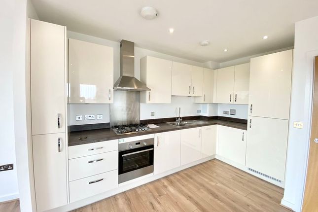 87 Argent House, Handley Page Road, Barking photo 2