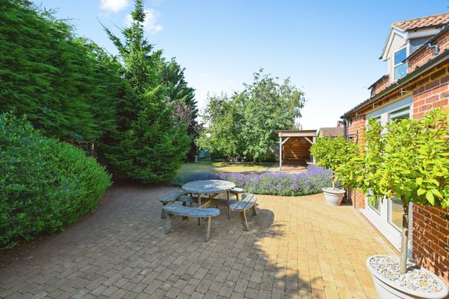73a, Manor Road, Dersingham photo 3