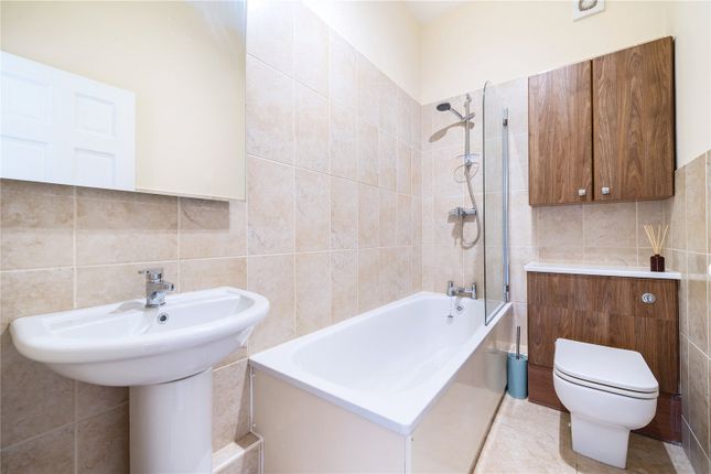 Flat 11, Saffron Court,, The Avenue, Sherborne photo 4